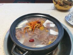 -九寨沟特色牦牛肉汤锅