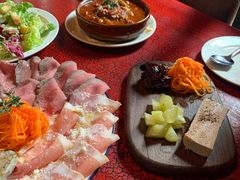 -羽深肉铺 Steak & Wine