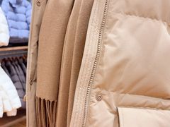 -优衣库(上海虹口龙之梦店)