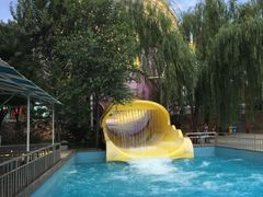 -白鹿温泉加勒比水上乐园