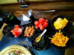 -沸炉重庆老火锅(军事博物馆店)