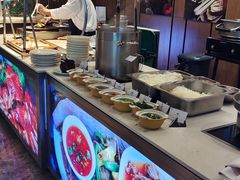 -飨食汇全日制餐厅·昆山皇冠假日酒店(九方店)