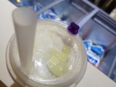 清新檬檬杯-一只酸奶牛(群光店)
