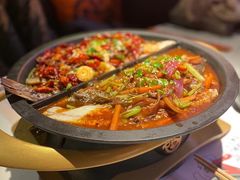 -鸣记脆皮烤鱼·海鲜烤鱼(三八广场店)