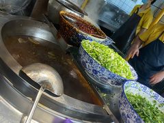 -吾穆勒蓬灰牛肉面·清真(北滨河中路店)