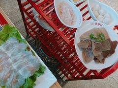 -季季红火锅(下罗财大店)