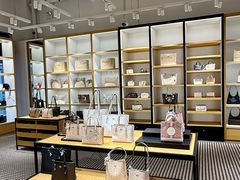 -首创奥特莱斯(西安店)