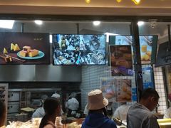 门面-鲍师傅糕点(国金街店)