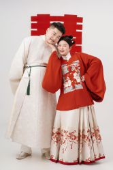 -青禾蒙娜丽莎婚纱摄影(武汉总店)