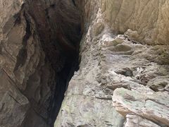-龙水峡地缝景区