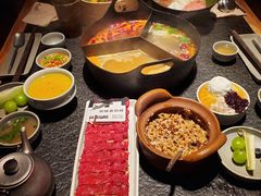 -三出山火锅(南京万象天地店)