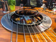 -炭虎子水浒烤肉(梦时代店)