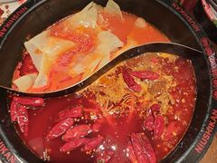 -牛市坎火锅(建设路店)