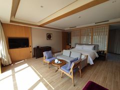 -大连金石滩绿发温泉假日酒店