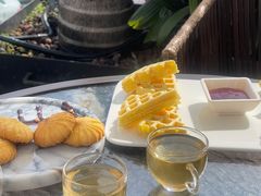 -酤居湖景音乐餐吧(安宁店)