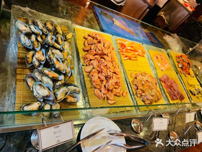 汇泉王朝大饭店-旋转餐厅(南海路店)图片