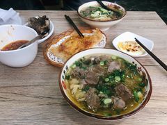 招牌油酥烧饼-牛水谣牛肉汤(杨舍老街店)