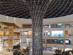 -LuOne凯德晶萃广场(徐家汇路店)