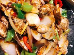 -巴厘龙虾·榜首油焖大虾(音乐学院·沿江酒馆店)