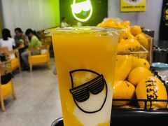 椰子爱芒果-芒果很黄(厦门大学店)