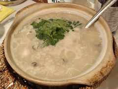蚝仔砂锅粥-潮人姐妹轩(海宁路店)