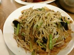 -阿洪锅贴王(小吃城店)