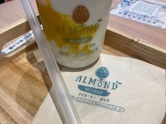 -杏甜品(尖沙咀加拿分道店)