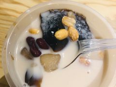 -八婆婆烧仙草(曾厝垵店)