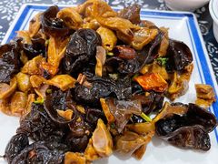 -八两八金·莱芜特色炒鸡(市南漳浦路店)