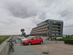 -上海南汇嘴大堤酒店