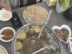 -官塘陈记鱼生·潮汕砂锅粥·牛肉火锅(潮枫路总店)