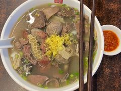 -潮镇老尾牛杂(环城西路店)