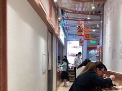 大堂-小满手工粉(上海维璟广场店)