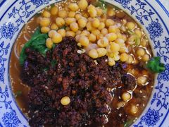 -渝之汇牛肉豌杂面