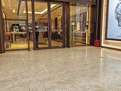 -亨得利钟表商店