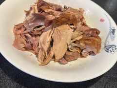 -鲁菜根·泰安菜(万达店)