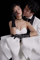 -二十一世纪婚纱摄影(省府前街店)