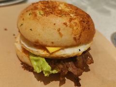 -必胜客(联投东方店)