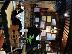 -何师烧烤·香辣蟹·川菜·30年老品牌(太古里旗舰店)