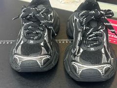 -爱革·洗衣改衣·洗鞋修鞋·洗包修包·奢侈品护理(缤谷广场店)