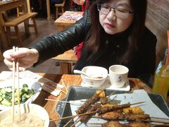 -管氏翅吧(护国寺店)