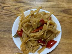 -牛八宝桂林米粉(八里庄店)