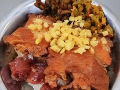 -梁阿婆廿年老牌扣肉糯米饭