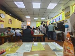 -卢聪艺小吃店(阳翟总店)