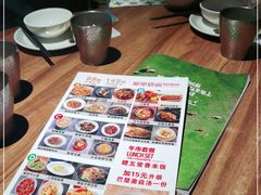 -耶里夏丽·丝路国际新疆菜·清真食品(徐汇南丹东路臻选店)