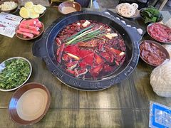 -黄潇洒老火锅(九眼桥宏济巷店)