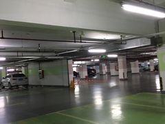 -大华第一坊-地下停车场