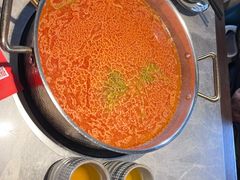 -野山舂·贵州现舂酸汤牛肉(民生路店)