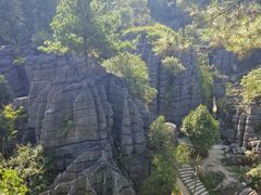 -梭布垭石林景区