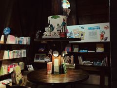 -良友书坊(安徽路店)